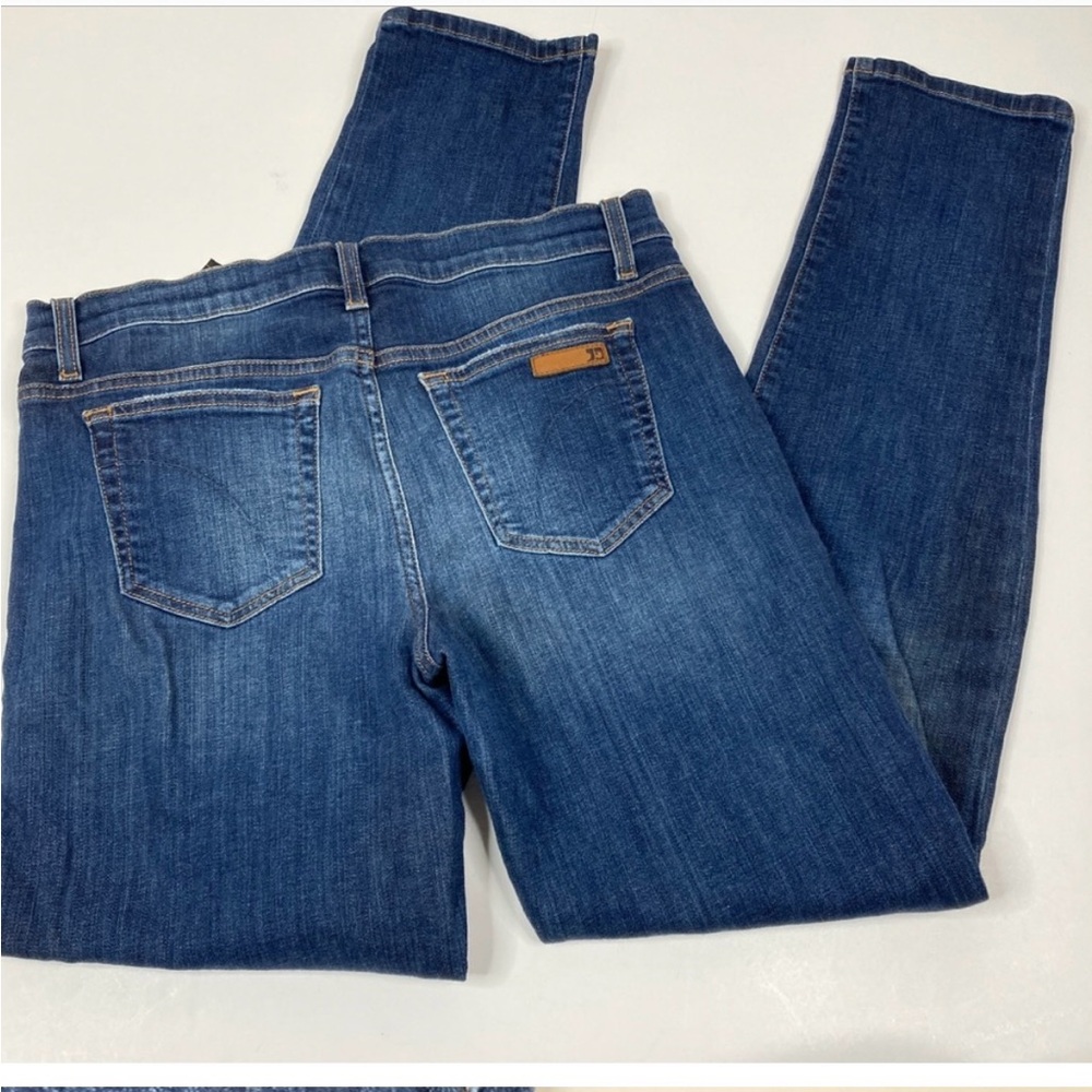 Joe's Jeans | Melva Straight Leg Dark Wash Faded Jeans 31